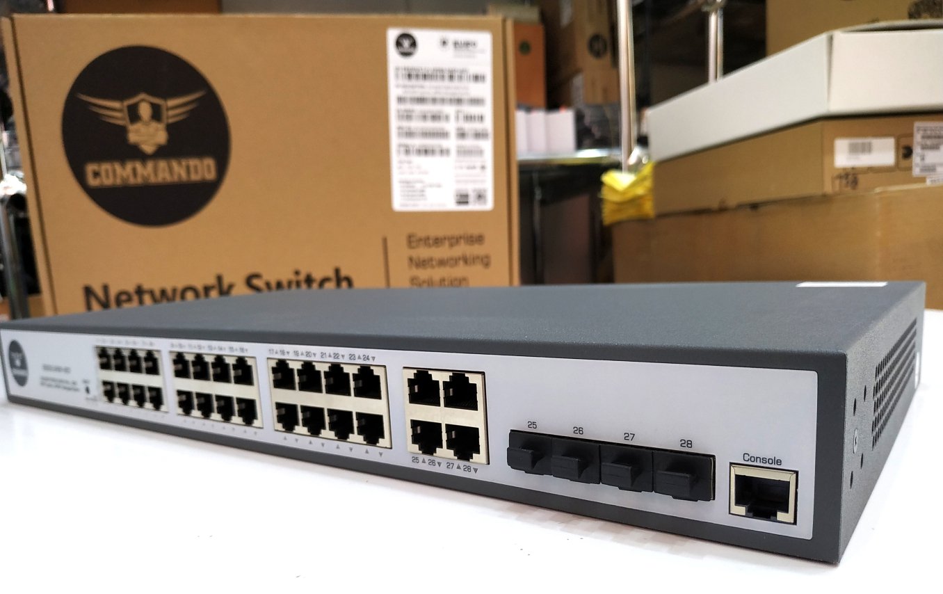 Switch Commando E2000-24GP+8CF – Image 5